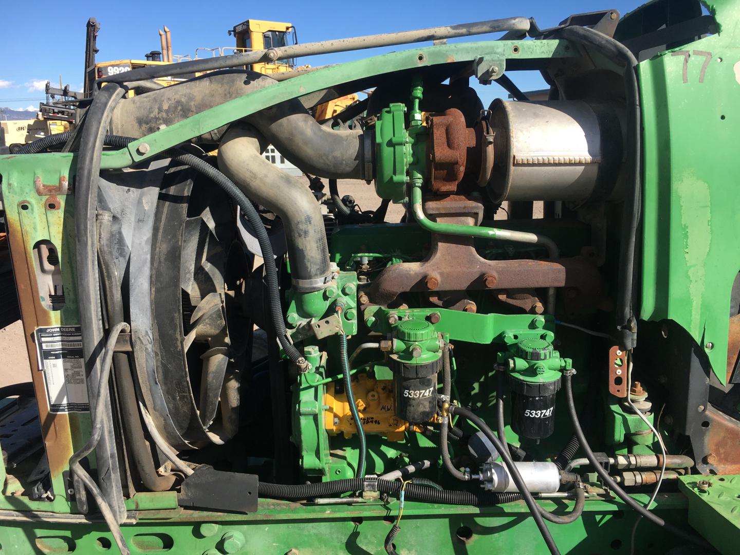 ./imagenes/INVOICE/2019/15372/TRACTOR JOHN DEERE_6520D (6).JPG